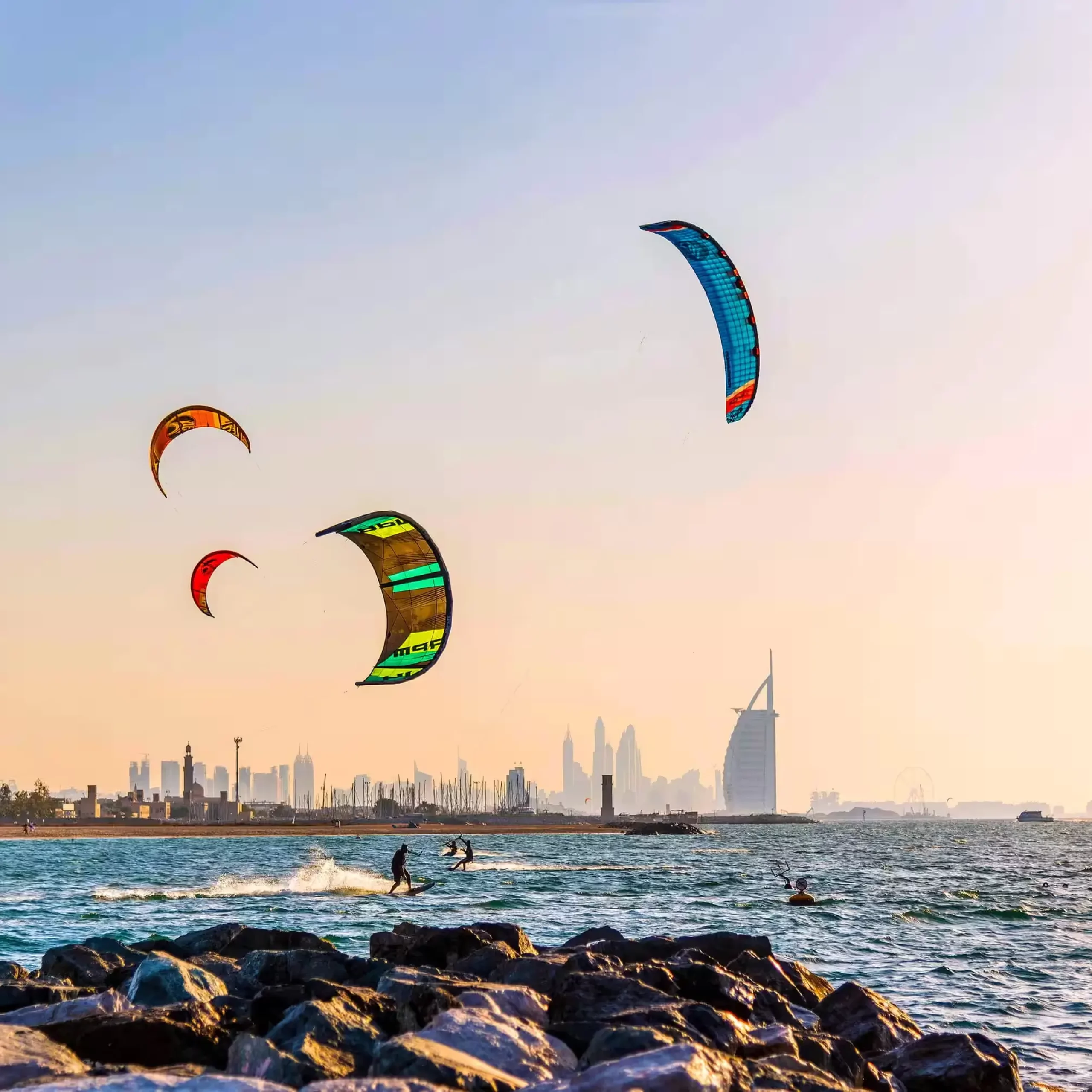 Exciting Activities to Enjoy at Kite Beach in Dubai