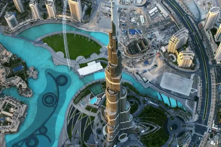 Experience the enchantment of Dubai: Discover its top attractions hassle-free