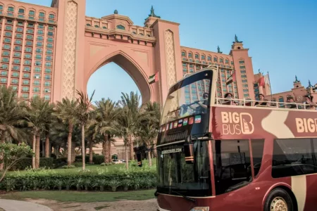 Explore the Iconic Sights of Dubai with Big Bus Tours